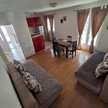Apartments Marija Tivat Pokoj fotografie